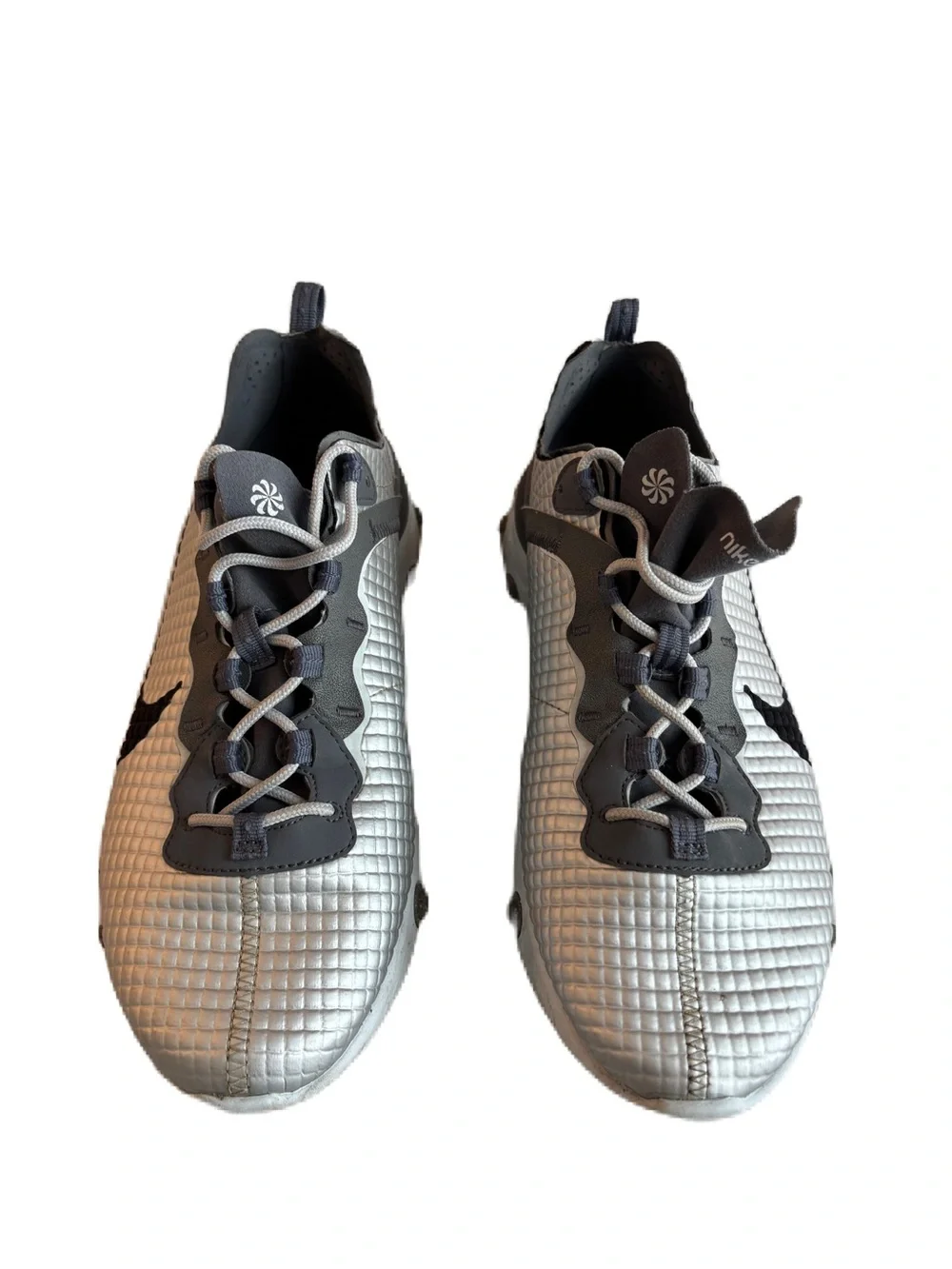Nike Men's React Element 55 Premium Metallic Silver Quilted Size 10.5 CI3835-001